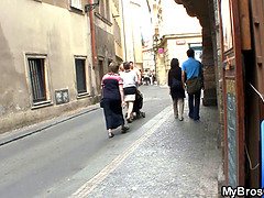 Blond, Man die toekijkt, Tsjechisch, Hd, Realiteit, Schreeuwen, Geschoren, Tiener