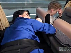 Tetas grandes, Morena, Autobús, Europeo, Sexo duro, Madres para coger, Pov, Público