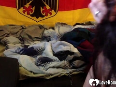 Rondborstig, Sperma shot, Handbeurt, Huisgemaakt, Indisch, Orgie, Klein, Spuiten