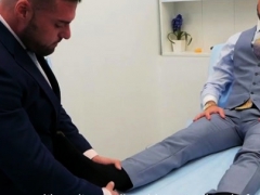 Muscle gay flip flop and cumshot