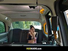 Leie, In den arsch, Blasen, Spermaladung, Hd, Interrassisch, Latina, Pov