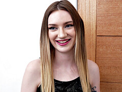 18 jahre, Amerikanisch, Kleid, Dürr, Solo, Jungendliche (18+), Tanga, Vibrator