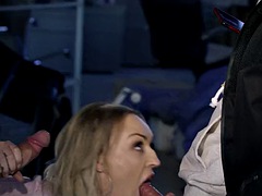 Grote mammen, Blond, Pijpbeurt, Kwartet, Hardcore, Ondergoed, Moeder die ik wil neuken, Orgie