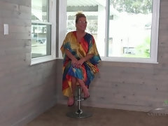 Karen Summer is a hairy mature porn babe
