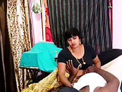 Gros cul, Gros seins, Conversation vulgaire, Indienne, Seins naturels, Chatte, Serré, Épouse