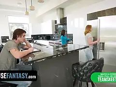 Amerikanisch, Blasen, Fingern, Lesbisch, Lecken, Orgasmus, Muschi, Flotter dreier