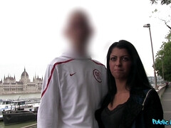 Sucer une bite, Tromperie, En levrette, Européenne, Argent, De plein air, Pov, Réalité
