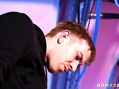 Grosse bite, Blonde, Sucer une bite, Hongroise, Monstre