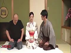 アジア人, フェラチオ, Hd, 淫乱熟女, ヌード, 叫ぶ, 三人, 妻