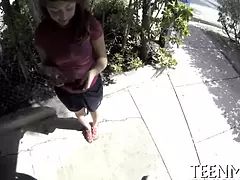 Sucer une bite, Concours, En levrette, Hd, Criant, Adolescente