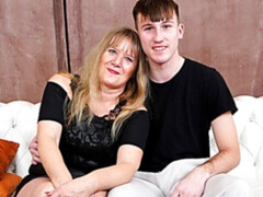 Grosser arsch, Grosser schwanz, Grosse titten, Blondine, Blasen, Milf