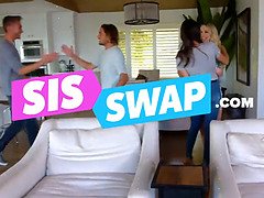 Сперма во рту, Дилдо, Сидя на лице, Сперма на лице, Вчетвером, Киски, Молоденькие, Униформа