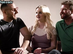 Bisexual, Rubia, Mamada, Linda, Garganta profunda, Coño, Trio, Tetas