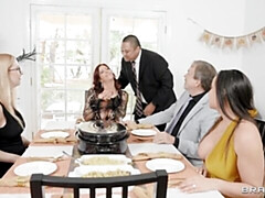 Grosser arsch, Grosser schwanz, Grosse titten, Blasen, Frau frau mann, Milf, Muschi, Flotter dreier