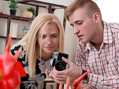 Enthousiasteling, Kont, Blond, Pijpbeurt, Geschoren, Mager, Tiener, Tieten likken