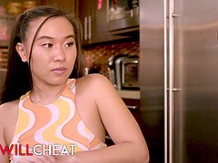 Aziatisch, Bruinharig, Bedriegen, Hd, Zoenen, Kut duiken, Tieten likken, Vibrator