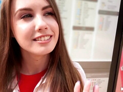 Любители, Американки, Жопа, Брюнетки, Натуральные сиськи, На природе, На публике, Сиськи