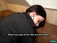 Amateur, Noire, Queue, Européenne, Seins naturels, De plein air, Public, Jarretelles