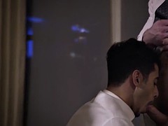 muscle gay threesome with cumshot