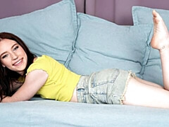 18 ans, Cul, Doigter, Masturbation, Rousse roux, Maigrichonne, Solo, Dénudage