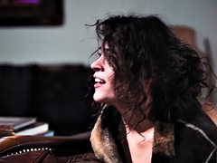 Lécher le cul, Nana, Sucer une bite, Brunette brune, Tromperie, Éjaculation interne, Branlette thaïlandaise, Hard