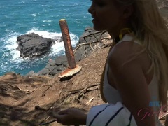 Amateur, Bikini, Gafas, Tacones, Bragas, Pov, Coño, Flaco