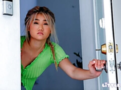 Asiatisch, Grosser arsch, Blondine, Blasen, Hundestellung, Handjob, Hardcore, Jungendliche (18+)