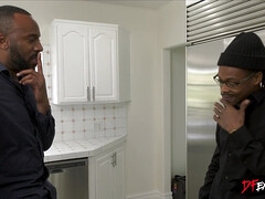 Большой член, Брюнетки, Глубокая глотка, Межрасовый секс, Реалити, Бритые, Втроем, Сиськи