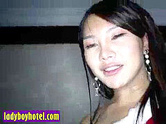 Anaal, Aziatisch, Pijpbeurt, Ladyboy, Gezichtspunt, Shemale, Tiener, Thais