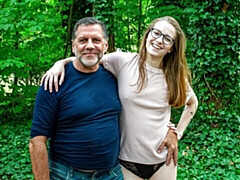 Arsch, Grosser schwanz, Blasen, Hundestellung, Natürlichen titten, Im freien, Jungendliche (18+), Titten