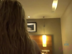 In den arsch, Besamung, Handjob, Masturbation, Öl, Orgasmus, Zierlich, Entkleiden