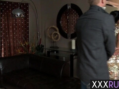 Asiatique, Grosse bite, Sucer une bite, Femme couguar, Queue, Massage, Mère que j'aimerais baiser, Maman