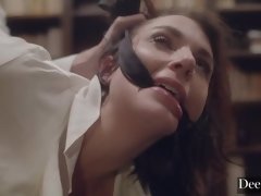 Большая жопа, Брюнетки, Собачьи, Доминирование, Фетиш, Пальцем, Секс без цензуры, Тату