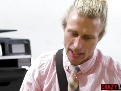 Blasen, Schwanz, Hardcore, Latina, Büro, Arsch lecken, Rau, Titten