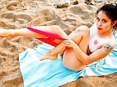 Любители, Пляж, Пальцем, Мастурбация, На природе, Короткая стрижка, Тощие, Сиськи