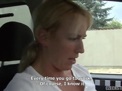 Grote kont, Auto, Handbeurt, Moeder die ik wil neuken, Buiten, Gezichtspunt, Geschoren, Rok