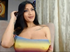 Amateur, Nana, Fille latino, Masturbation, Seins naturels, Solo, Nénés, Webcam