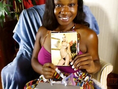 Африканки, Любители, Красотки, Черные, Черненькие, Белье, Оргазм, Влажная