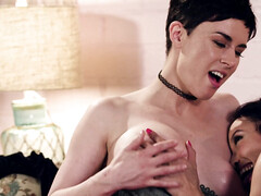 浴室, 黒人, 指いじり, 彼女, Hd, 異人種間, 自然山雀, オマンコ