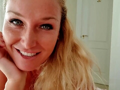 Blonde, Sucer une bite, Dingue, Tir de sperme, Queue, Pov, Chatte, Nénés