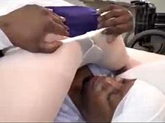 Большие сиськи, Черные, Минет, Черненькие, Межрасовый секс, Зрелые, Милф, Медсестра