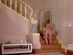 Anaal, Universiteit, Jurk, Vingeren, Hakken, Ondergoed, Kut duiken, Servisch