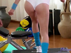 Tussi, Hochschule, Sporthalle, Lesbisch, Lecken, Muschi, Spielzeuge, Vibrator