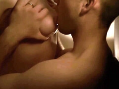 Amateur, Gros seins, Couple, Français, Embrassement, Léchez, Mère que j'aimerais baiser, Nénés