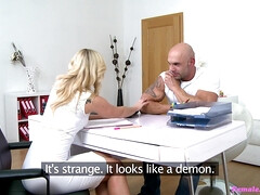 フェラチオ, 手コキする, 淫乱熟女, オフィス