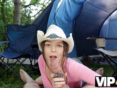 Sucer une bite, Brunette brune, Cocu, Tchèque, Hd, Pov, Adolescente, Nénés