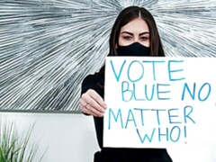 Cul, Sucer une bite, Brunette brune, En levrette, Béant, Poilue, Branlette thaïlandaise, Adolescente