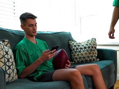 18 летние, Брюнетки, Геи, Хд, Порнозвезда, Лизание жопы, Сосущие, Молоденькие