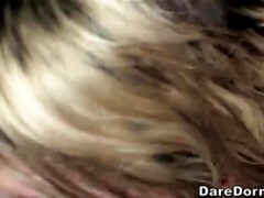 お尻, ベッドルーム, ビキニ, ブロンド, 茶髪の, 大学生, ピアス, ガリガリ