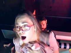 Arsch, Blondine, Blasen, Vollbusig, Süss, Kehlenfick, Nippel, Party